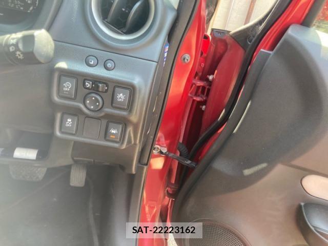 Nissan NOTE 2017-03 8563050-16