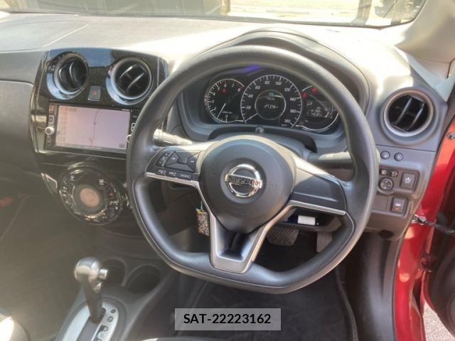 Nissan NOTE 2017-03 8563050-17