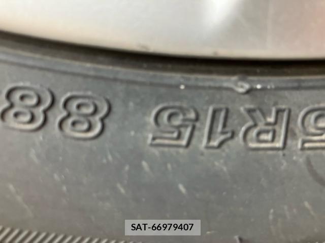 Nissan NOTE 2018-11 8563037-13