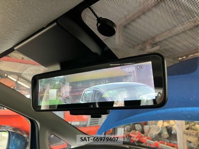 Nissan NOTE 2018-11 8563037-26