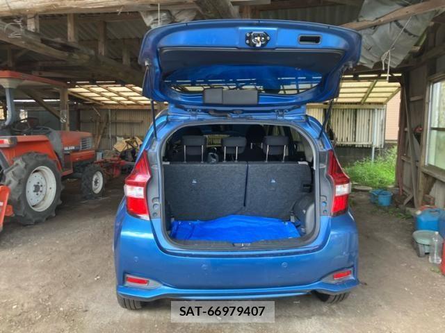 Nissan NOTE 2018-11 8563037-8