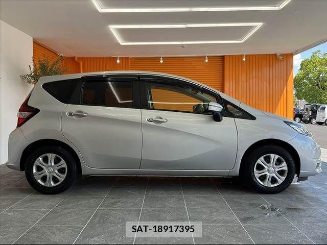 Nissan NOTE 2020-09 8563030-11