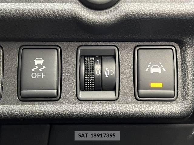 Nissan NOTE 2020-09 8563030-5