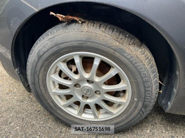 Nissan NOTE 2013-06 8563053-9