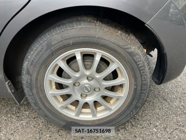 Nissan NOTE 2013-06 8563053-8