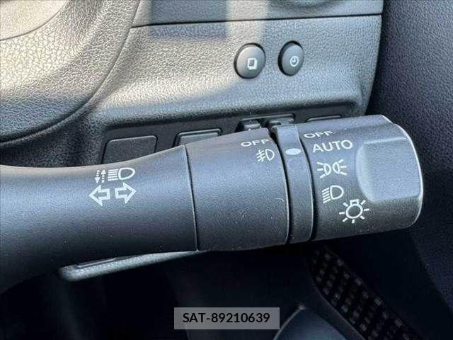 Nissan NOTE 2021-02 8563027-6