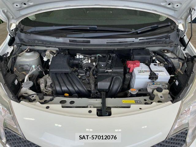 Nissan NOTE 2015-06 8563041-17