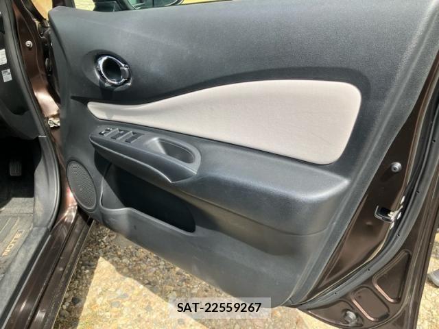 Nissan NOTE 2017-11 8563048-14