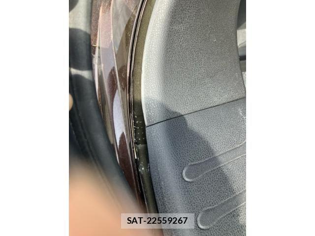 Nissan NOTE 2017-11 8563048-27