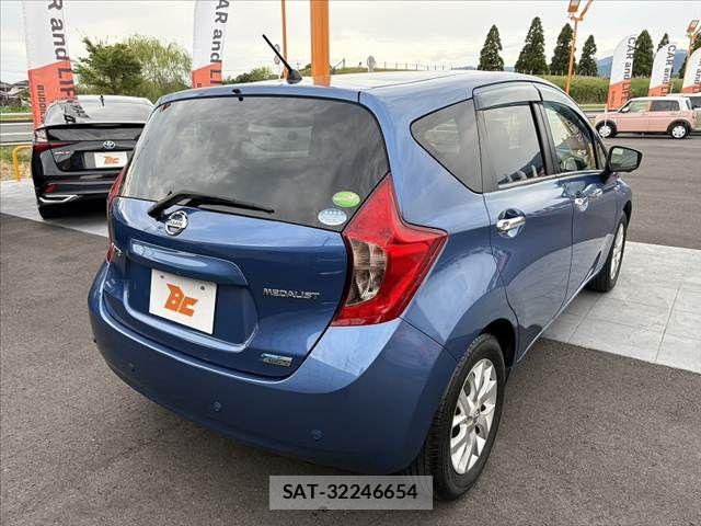 Nissan NOTE 2015-10 8563039-12