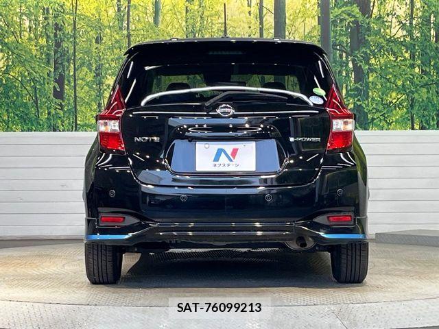 Nissan NOTE 2018-01 8563029-14