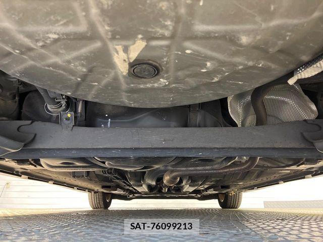Nissan NOTE 2018-01 8563029-18