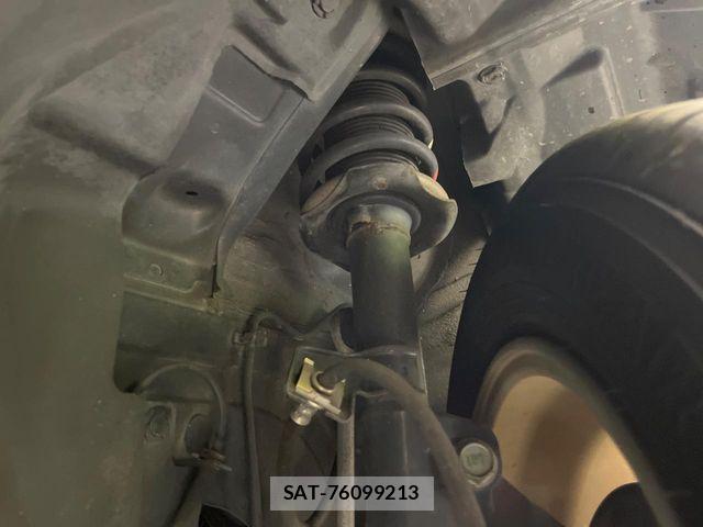 Nissan NOTE 2018-01 8563029-19