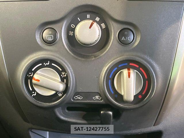 Nissan NOTE 2015-02 8563036-5