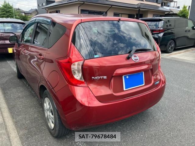 Nissan NOTE 2013-04 8563052-2