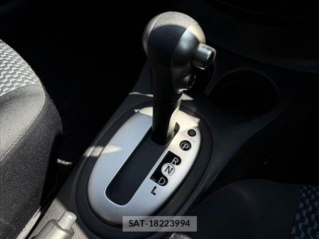 Nissan NOTE 2015-02 8563040-24