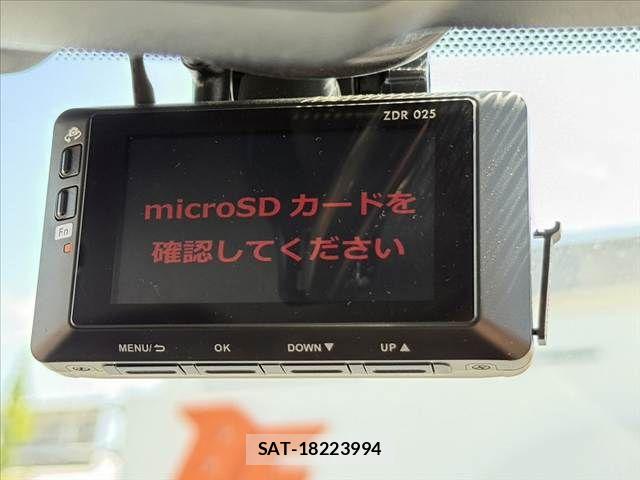 Nissan NOTE 2015-02 8563040-28