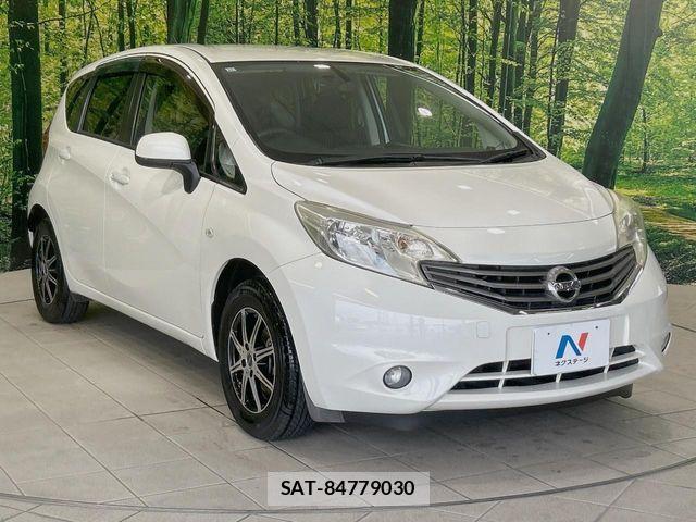 Nissan NOTE 2013-11 8563047-15