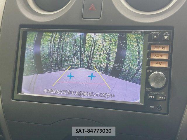 Nissan NOTE 2013-11 8563047-3