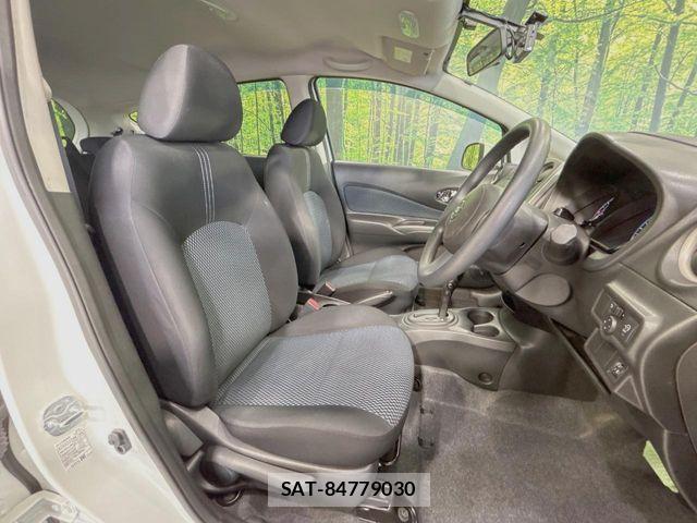 Nissan NOTE 2013-11 8563047-7