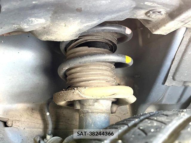 Nissan NOTE 2016-03 8628192-19
