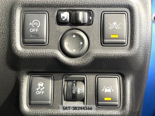 Nissan NOTE 2016-03 8628192-3