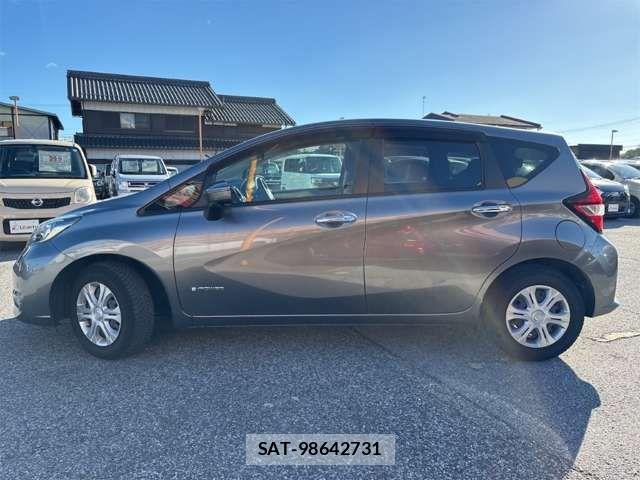 Nissan NOTE 2018-01 8628179-19
