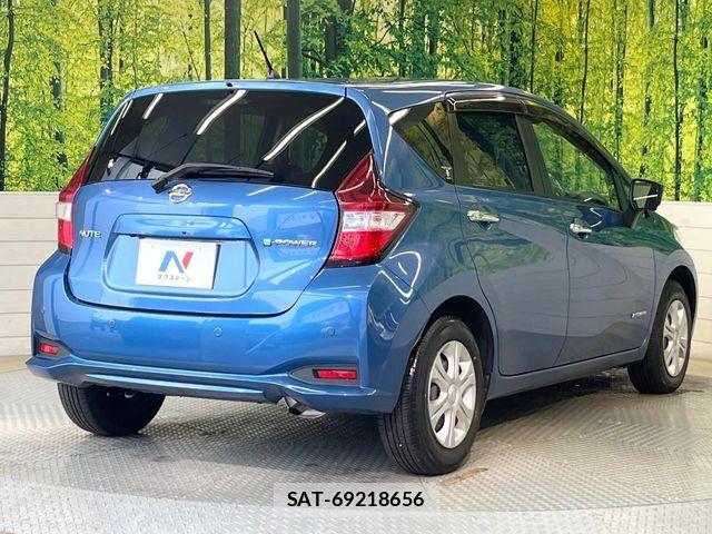 Nissan NOTE 2018-03 8628183-18