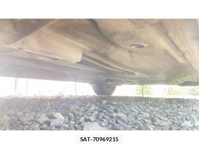 Nissan NOTE 2013-06 8628198-20