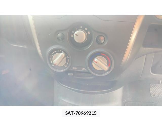 Nissan NOTE 2013-06 8628198-7