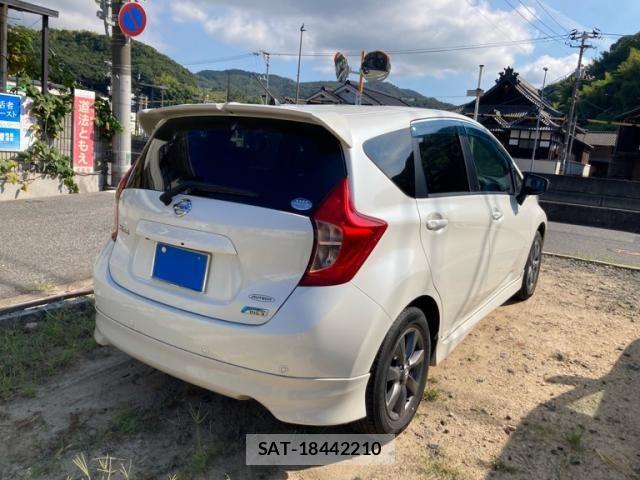 Nissan NOTE 2016-05 8628197-3