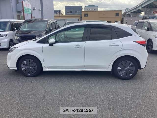 Nissan NOTE 2021-10 8628157-17