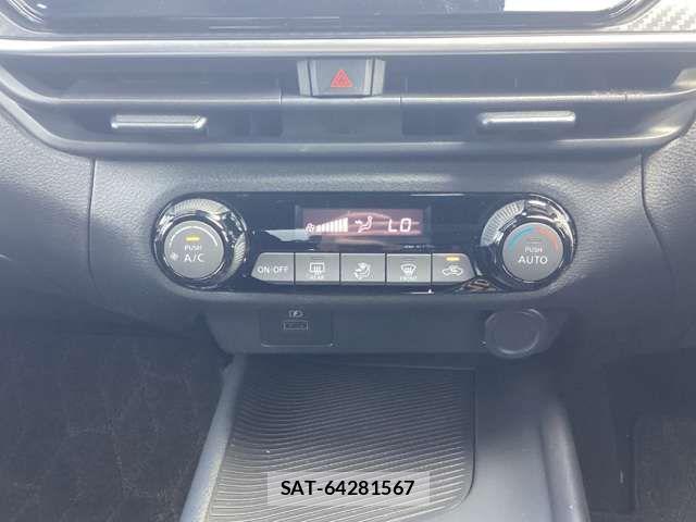 Nissan NOTE 2021-10 8628157-6