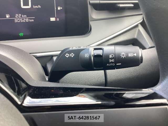 Nissan NOTE 2021-10 8628157-7