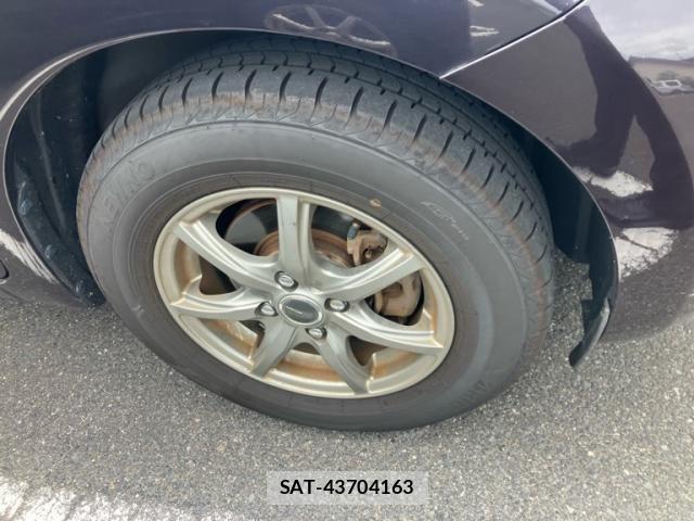 Nissan NOTE 2014-02 8628201-7