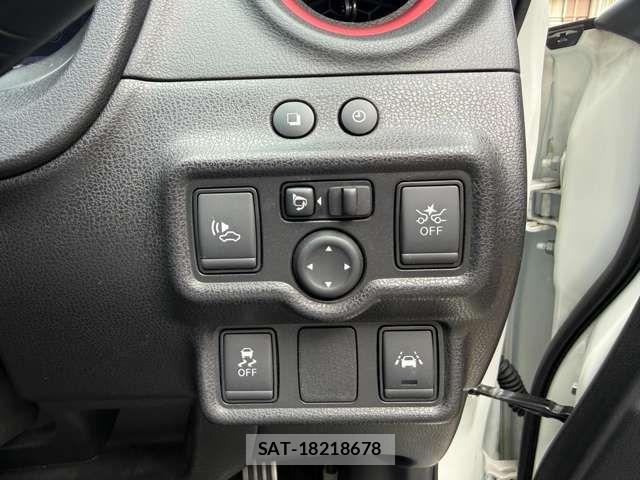 Nissan NOTE 2018-01 8628167-13