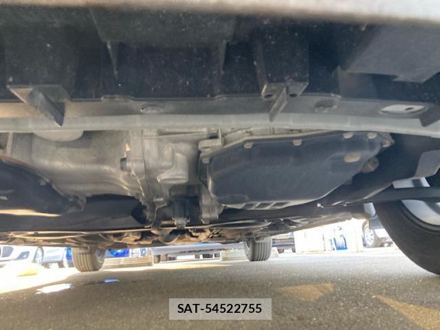 Nissan NOTE 2015-10 8628204-3