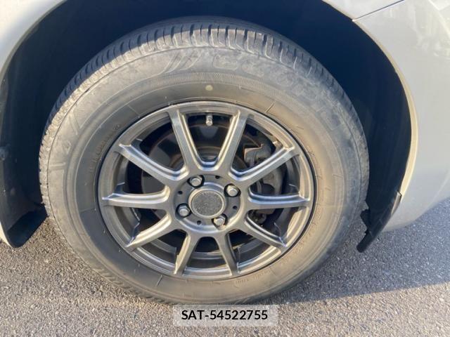 Nissan NOTE 2015-10 8628204-4