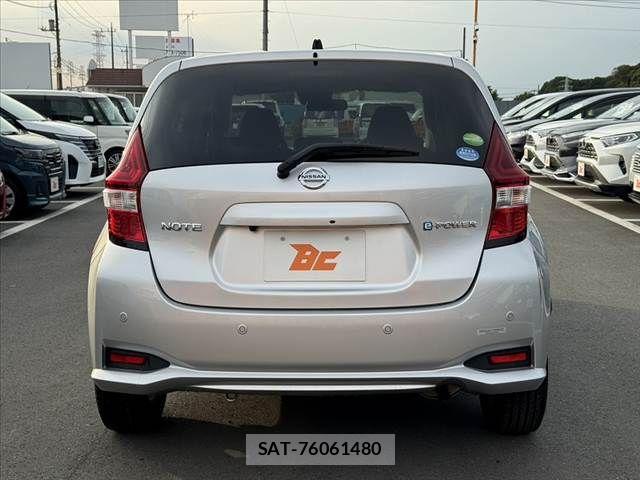 Nissan NOTE 2019-11 8628169-13