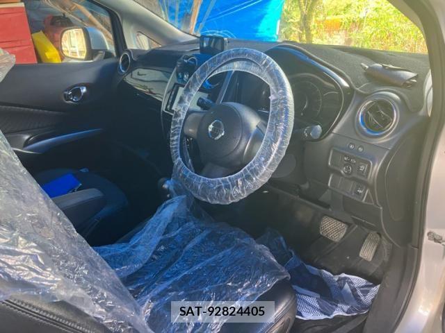 Nissan NOTE 2012-09 8628203-17