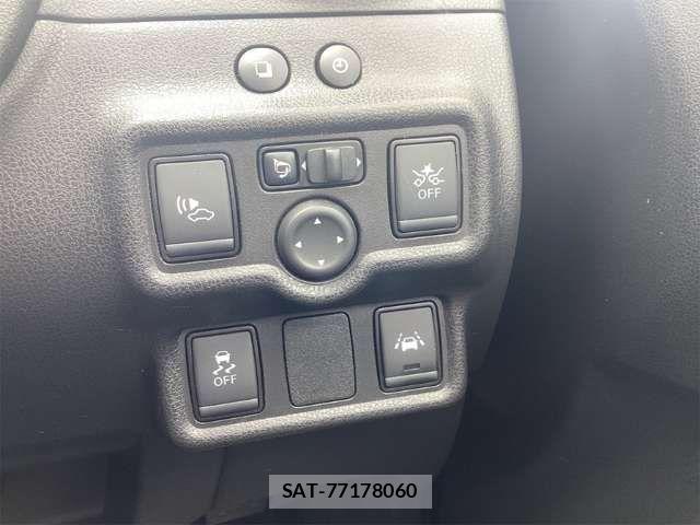 Nissan NOTE 2017-04 8628173-9