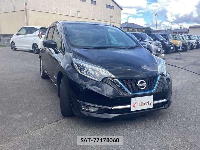 Nissan NOTE 2017-04 8628173-13