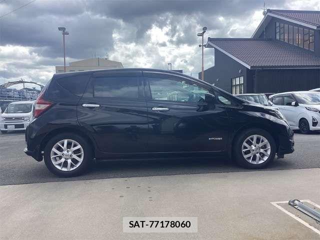 Nissan NOTE 2017-04 8628173-14