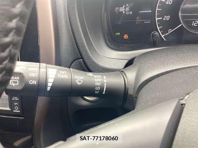Nissan NOTE 2017-04 8628173-6