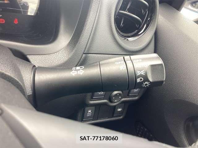 Nissan NOTE 2017-04 8628173-7