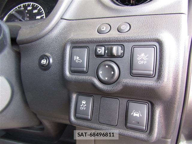 Nissan NOTE 2017-10 8628180-16