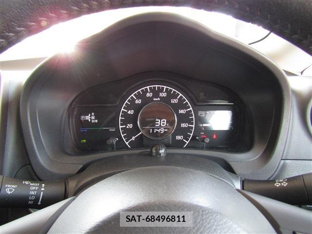 Nissan NOTE 2017-10 8628180-19