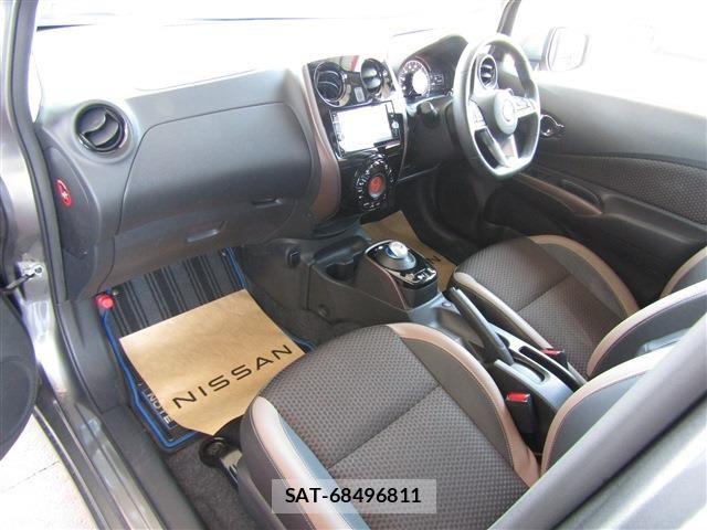 Nissan NOTE 2017-10 8628180-25