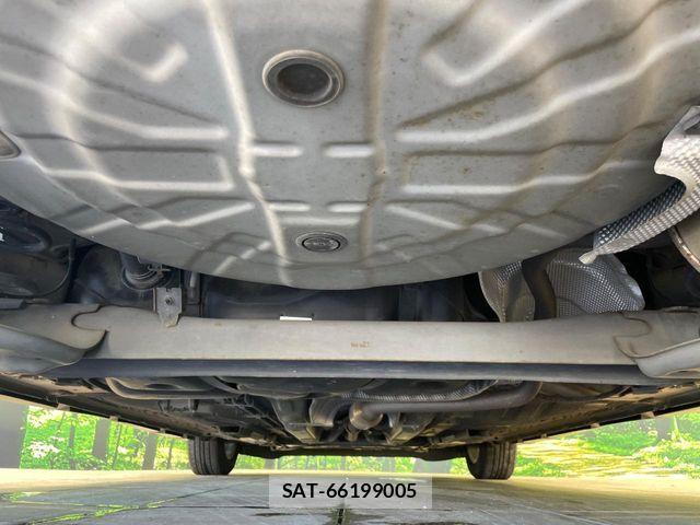 Nissan NOTE 2016-11 8628176-18
