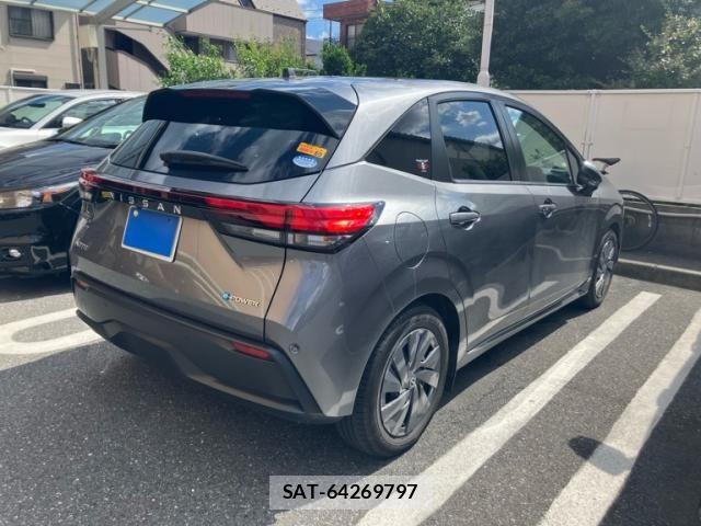 Nissan NOTE 2021-11 8628165-1